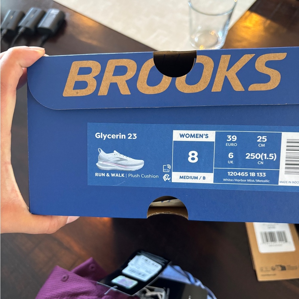 NWT BROOKS Glycerin - Picture 2 of 2